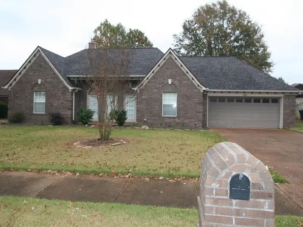 1488 Wolf Hunt Dr, Collierville, TN 38017