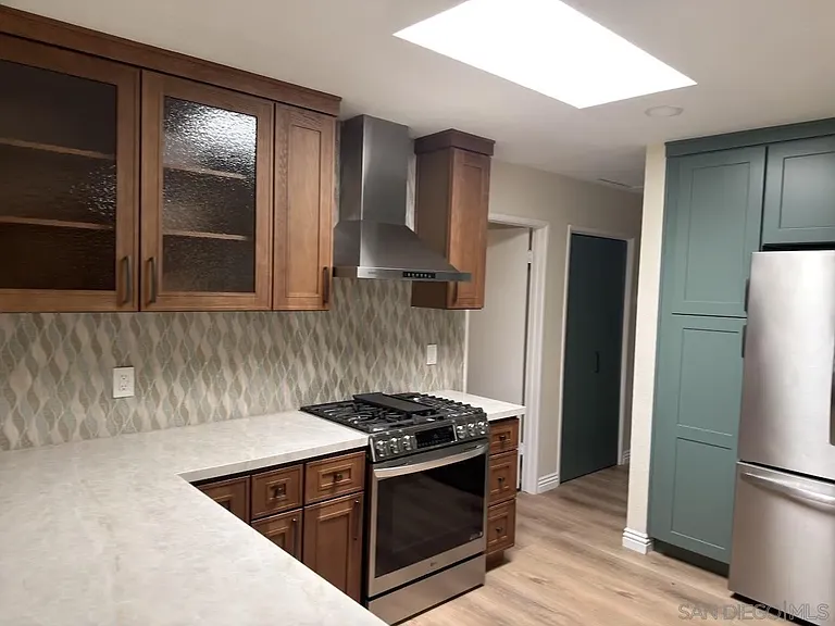 13919 York Ave — Photo 10