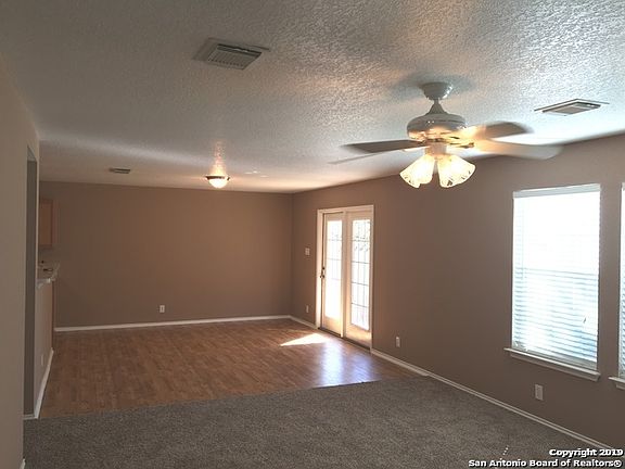 3rd image of 2822 Bandbury Oak