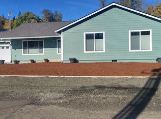 2152 NE Klamath Ave, Roseburg, OR 97470