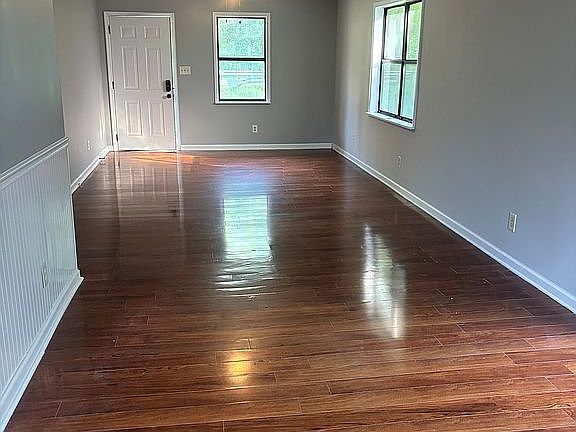 3rd image of 1840 Tabor Rd