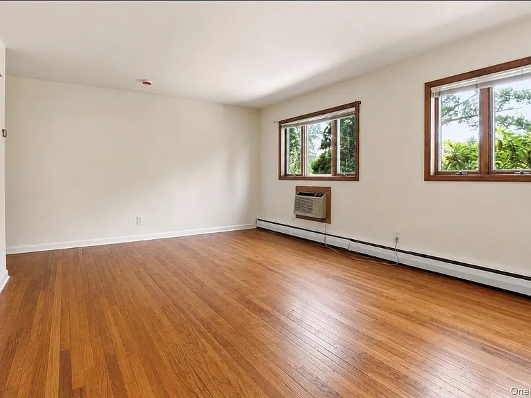 40 S Middletown Rd #1 — Photo 3