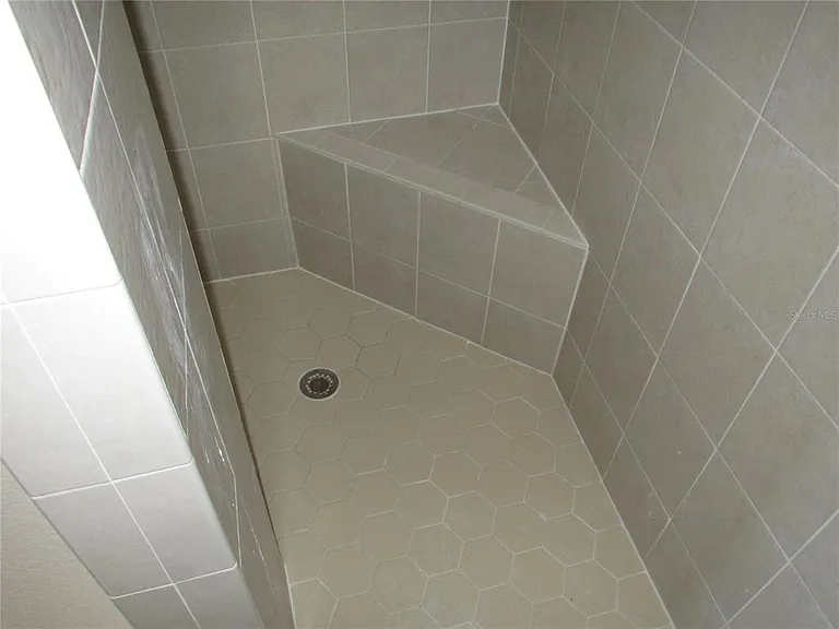 23404 Peachland Blvd — Photo 20