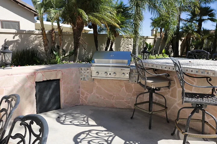 14049 Claremont Ln — Photo 39