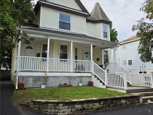 276 Vermont Ave, Providence, RI 02905