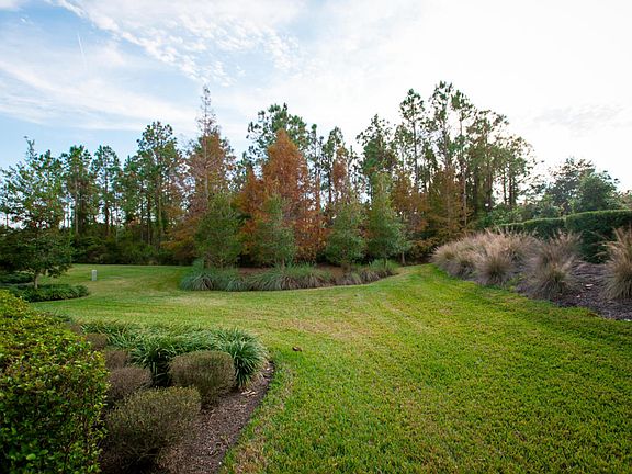 4th image of 37 Fawn Gully Ln