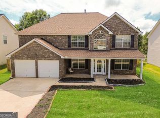 346 Kentwood Springs Dr, Hampton, GA 30228