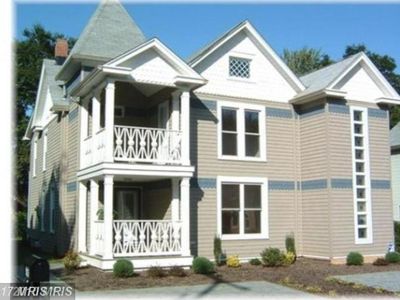 5826 Clarks Hl, Baltimore, MD, 21210