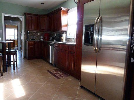 Eat in Kitchen