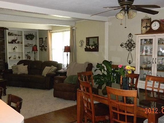 2nd image of 4302 Amesdale Dr