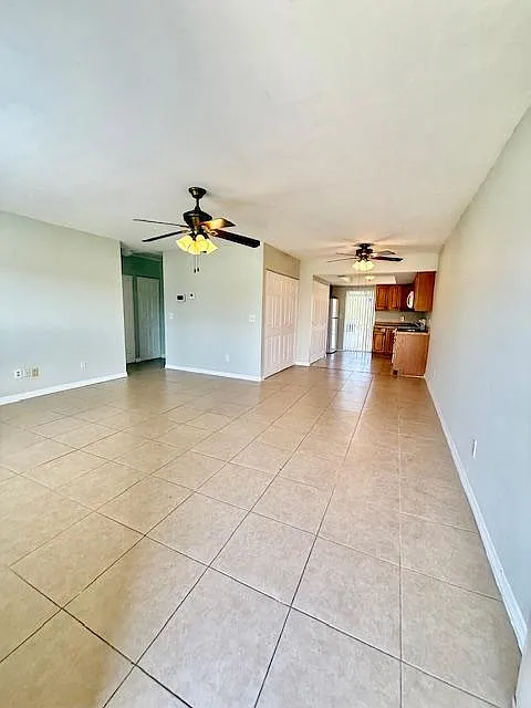 Building Photo - 19 Lago Mesa Way