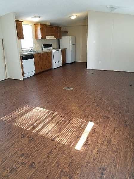2nd image of 116 Sara Ln