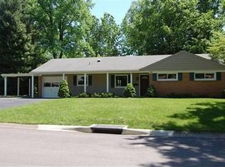 106 E Elmwood Dr, Dayton, OH 45459