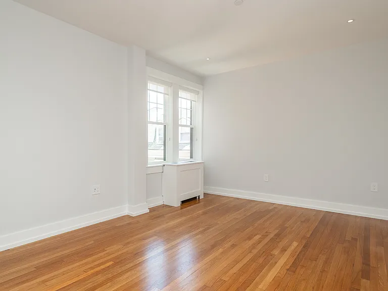 19 Forest St #34 — Photo 9