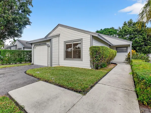 2515 Bedford Mews Drive, Wellington, FL 33414
