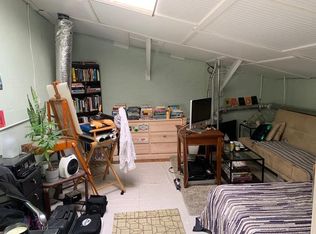 445 W 6th St, San Pedro, CA 90731