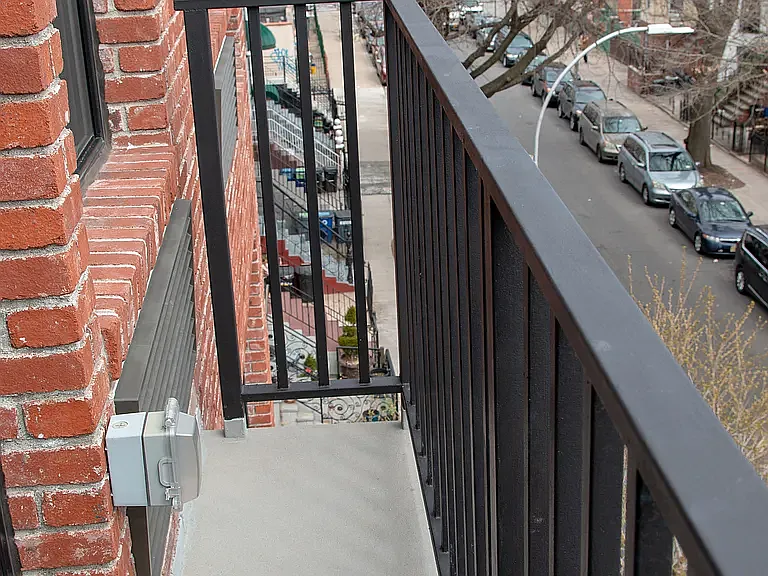 1229 Putnam Ave #4D — Photo 7