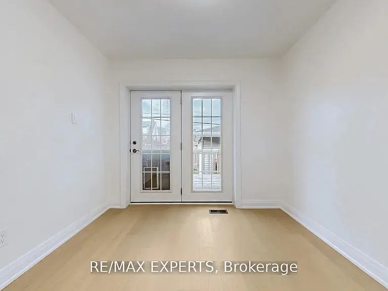 117 Marchington Cir — Photo 13