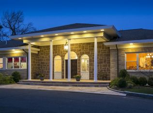 108 Eagle Ridge Dr, West Orange, NJ 07052