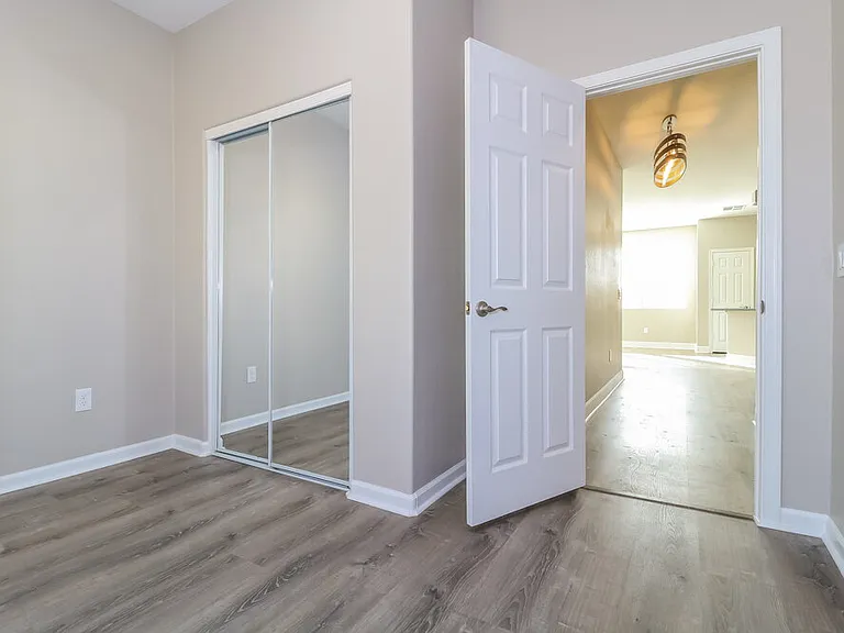 13506 W Marshall Ave — Photo 12