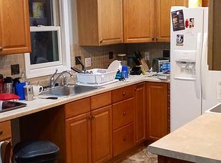 17 Shadee Ln, Waterbury, CT 06706