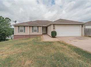 119 Jenee Dr, Huntsville, AR 72740