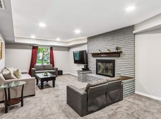 704 14th Ave, Coralville, IA 52241
