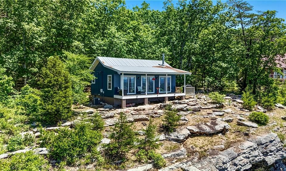 1st image of 378 Marigold Dr