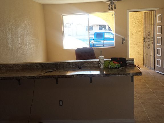 3rd image of 4430 W Sunnyslope Ln