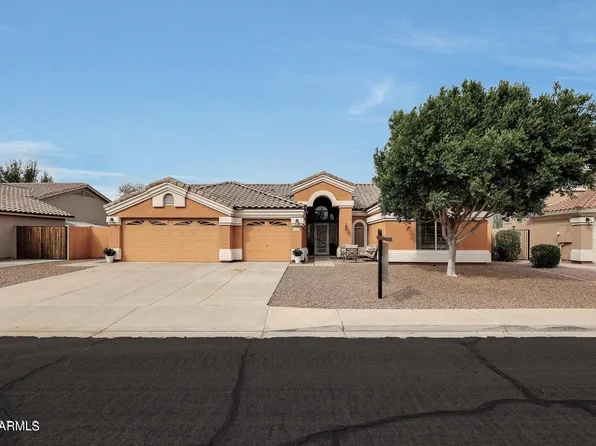 110 W WINDSOR Drive, Gilbert, AZ 85233