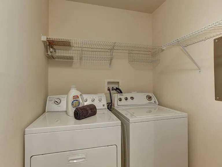WASHER/DRYER