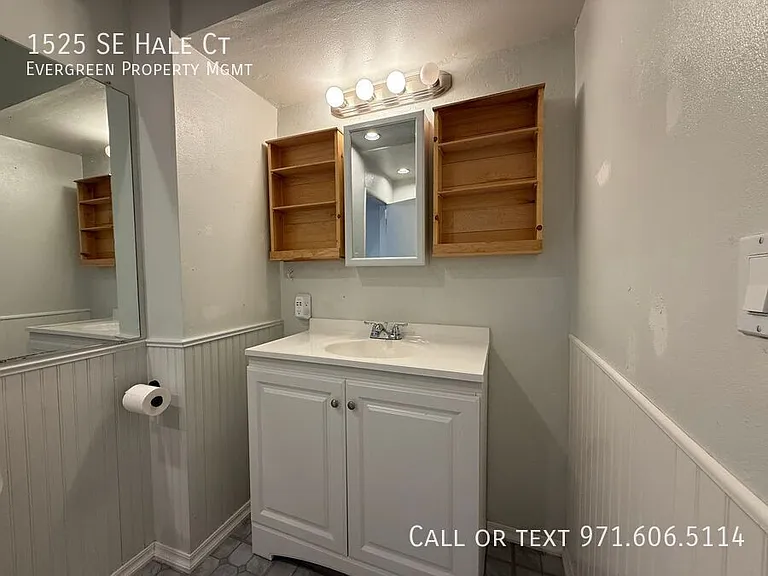 1525 SE Hale Ct — Photo 42