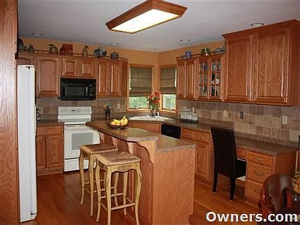 Kitchen, custom oak cabinets