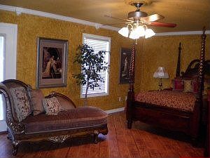 5th image of 225 Home Place Ln