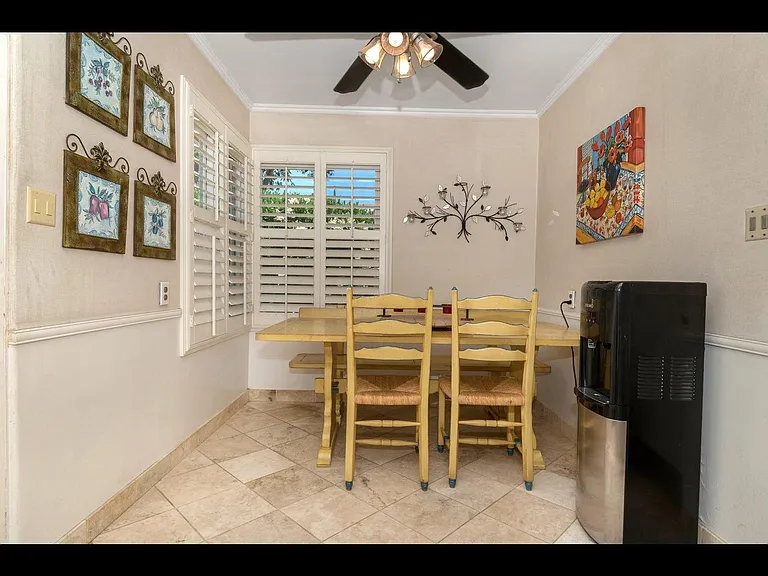 4658 Terry Ln — Photo 6