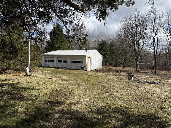 2nd image of 951 Lee Rd