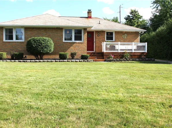 124 Lennox Ave, Amherst, NY 14226