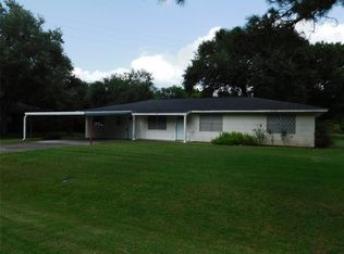 1700 Byrne St, El Campo, TX 77437