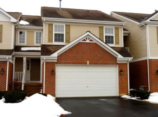 2640 Lorraine Cir, Geneva, IL 60134