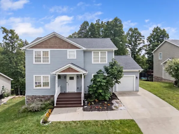 954 Brooklyn Ave, Christiansburg, VA 24073