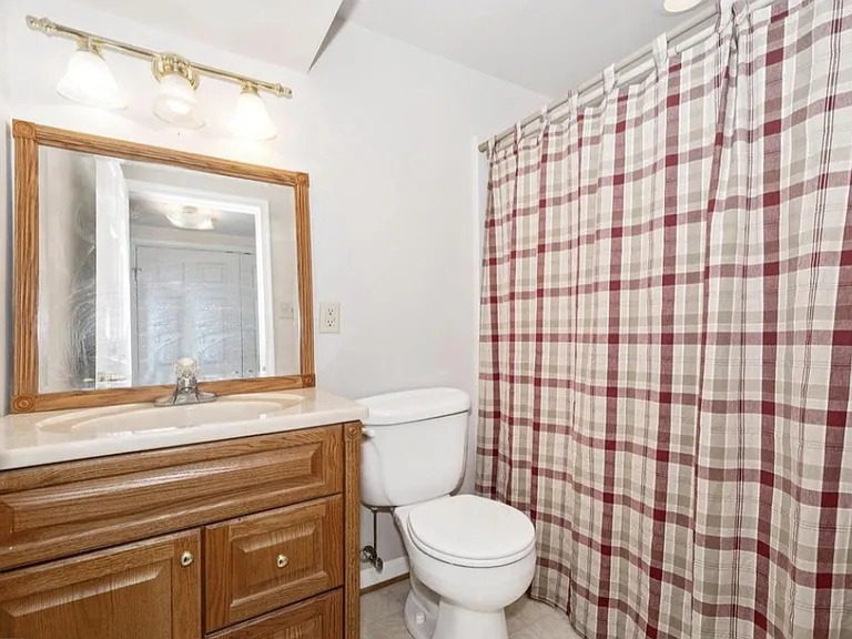 117 Valley View Ct — Photo 30