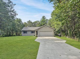 359 White Waters Trl, Nekoosa, WI 54457