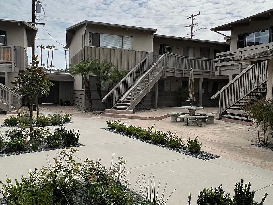 1st image of 2750-2758 Figueroa Blvd #4