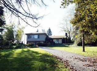 118 Pond Rd, Nazareth, PA 18064