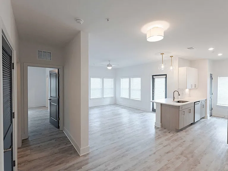 Forena Luxury Living — Photo 119