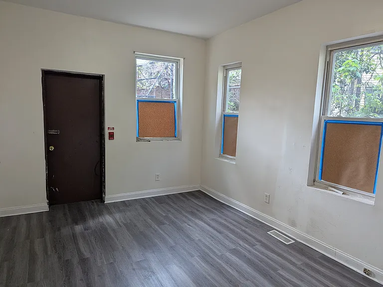 5107 N 13th St #1 — Photo 8