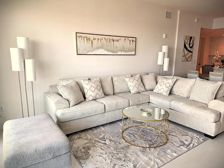1020 Sunset Point Rd #604 — Photo 4