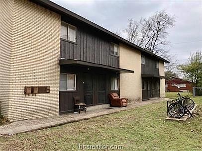 1st image of 513 Boyett St APT 4