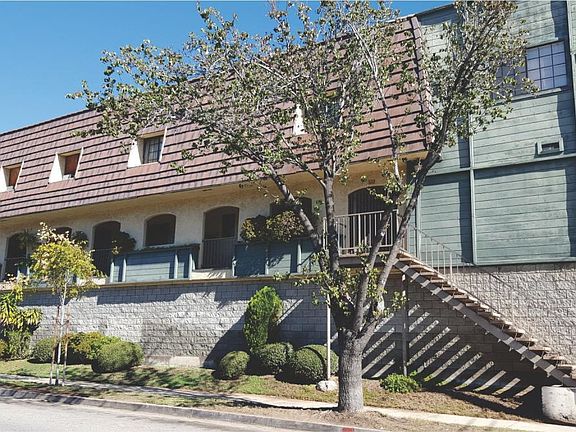 3rd image of 522 N Columbus Ave