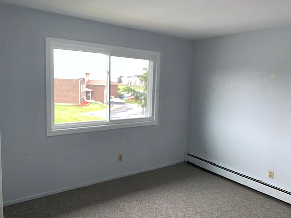 5th image of 5033 W 82nd Ct APT D